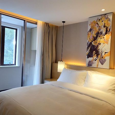 Shanghai Rongju Hotel Lujiazui Hotel Екстериор снимка