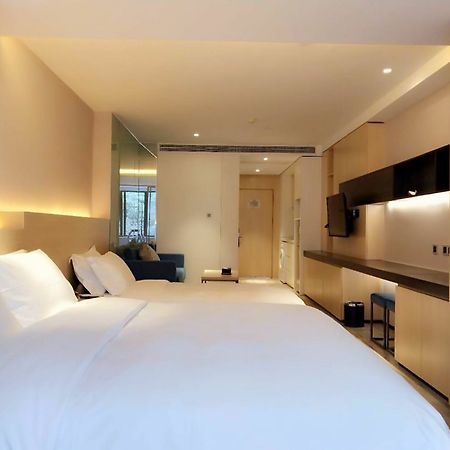 Shanghai Rongju Hotel Lujiazui Hotel Екстериор снимка