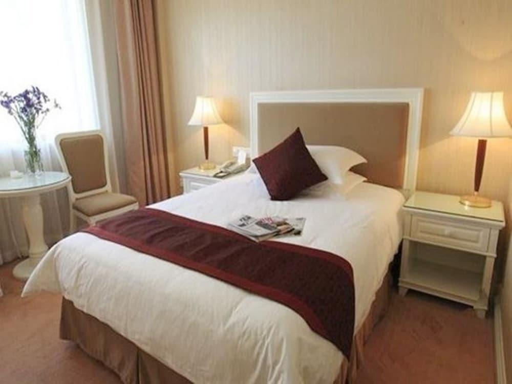 Shanghai Rongju Hotel Lujiazui Hotel Екстериор снимка