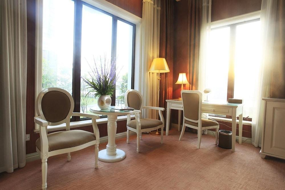 Shanghai Rongju Hotel Lujiazui Hotel Екстериор снимка