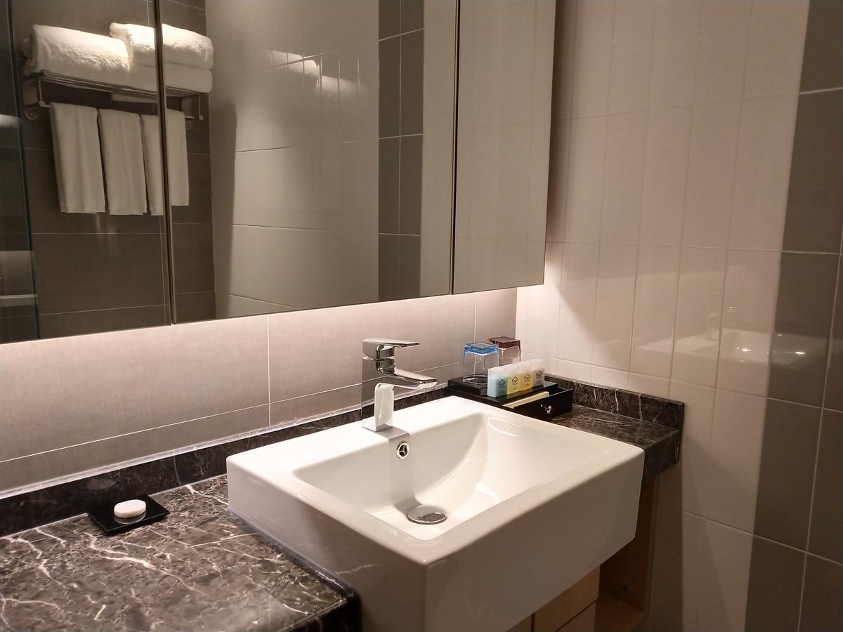 Shanghai Rongju Hotel Lujiazui Hotel Екстериор снимка