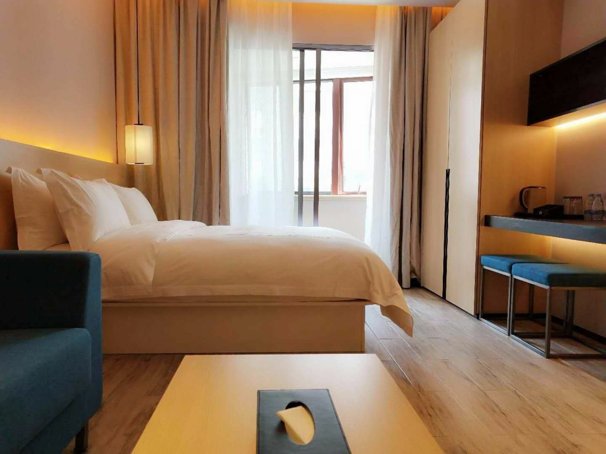 Shanghai Rongju Hotel Lujiazui Hotel Екстериор снимка